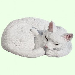 Копилка фигурка для денег Спящий кот калачиком белый
