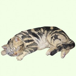 Скульптурный памятник Спящий кот мраморный