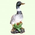 Садовая скульптура Селезень