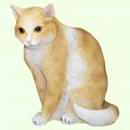 Садовая фигура Кот сидит с открытыми глазами рыжий