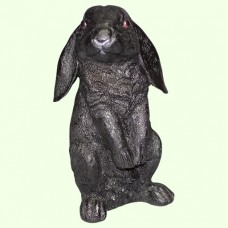 Садовая фигура Зайчик на задних лапках ушки вниз черный